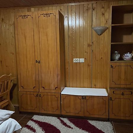 Guest House Nad Tisou Borcut Exterior foto